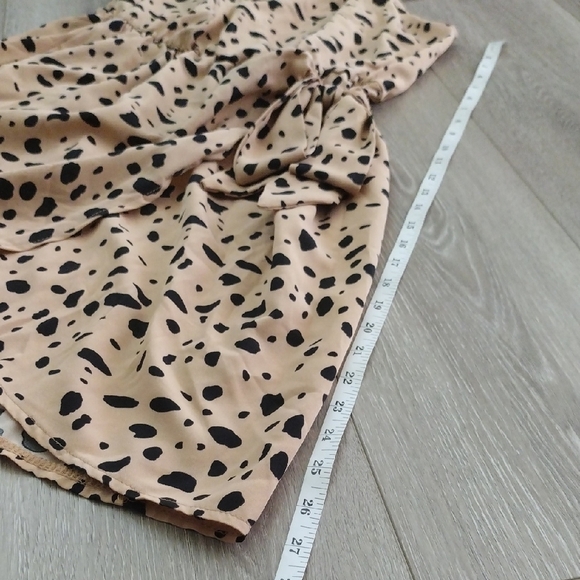 SHEIN Tan and Black One Strap Dress - Picture 11 of 12